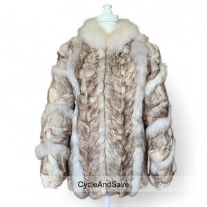 SAGA Luxurious Tan Brown & White Fox Fur Coat - Size L, Thick & Stylish
